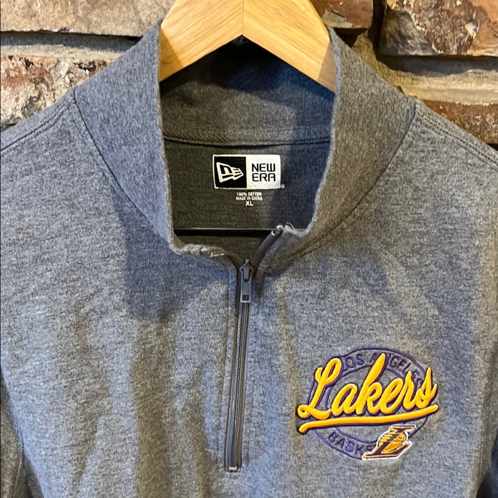 New Era Gray Los Angeles Lakers NBA Quarter Zip Pullover Sweatshirt - Picture 3 of 5